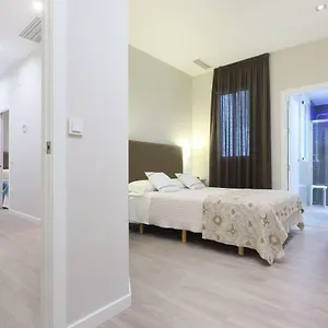 Apartment Conde De Gondomar 1, Cordoba